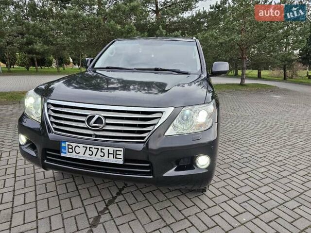 Лексус ЛХ, об'ємом двигуна 5.66 л та пробігом 208 тис. км за 29990 $, фото 1 на Automoto.ua