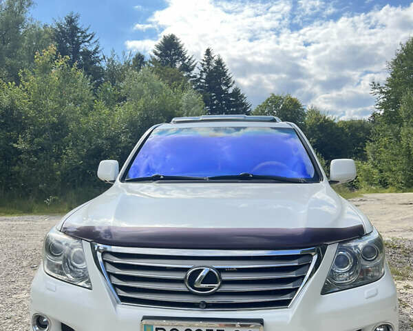 Лексус ЛХ, об'ємом двигуна 5.66 л та пробігом 195 тис. км за 24500 $, фото 1 на Automoto.ua