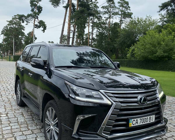 Лексус ЛХ, объемом двигателя 5.66 л и пробегом 117 тыс. км за 68000 $, фото 1 на Automoto.ua