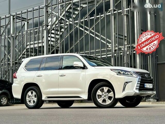 Лексус ЛХ, об'ємом двигуна 4.5 л та пробігом 114 тис. км за 63900 $, фото 1 на Automoto.ua