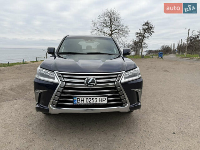Лексус ЛХ, объемом двигателя 4.5 л и пробегом 100 тыс. км за 63900 $, фото 1 на Automoto.ua