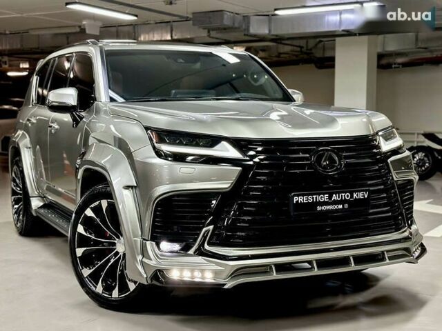 Лексус ЛХ, объемом двигателя 3.5 л и пробегом 95 тыс. км за 128000 $, фото 1 на Automoto.ua