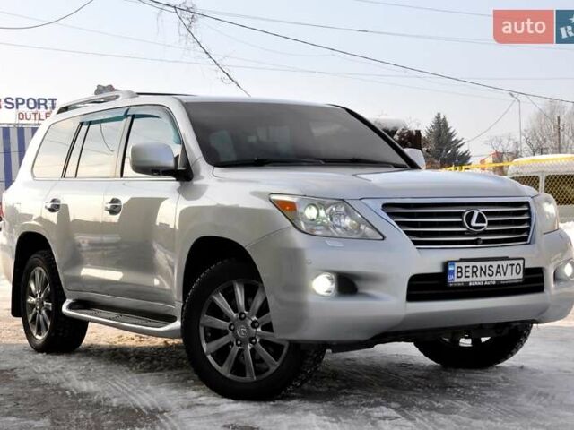 Сірий Лексус ЛХ, об'ємом двигуна 5.66 л та пробігом 367 тис. км за 22500 $, фото 1 на Automoto.ua