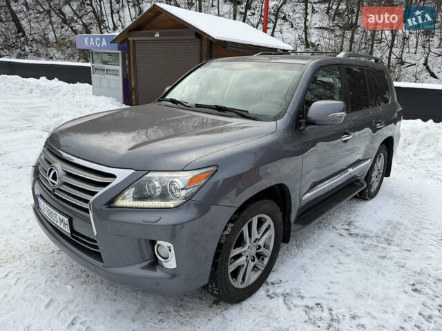 Сірий Лексус ЛХ, об'ємом двигуна 5.66 л та пробігом 78 тис. км за 41000 $, фото 1 на Automoto.ua
