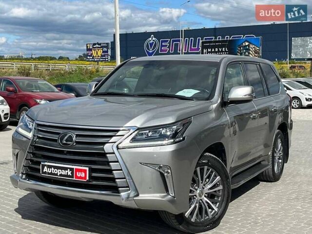 Сірий Лексус ЛХ, об'ємом двигуна 4.5 л та пробігом 49 тис. км за 96480 $, фото 1 на Automoto.ua