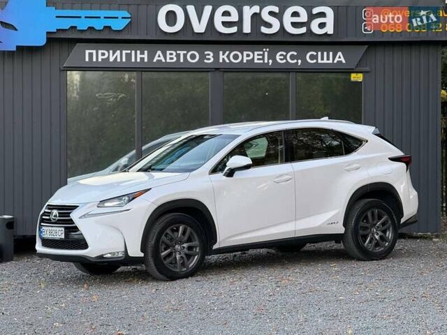 Білий Лексус НХ, об'ємом двигуна 2.49 л та пробігом 182 тис. км за 24900 $, фото 1 на Automoto.ua