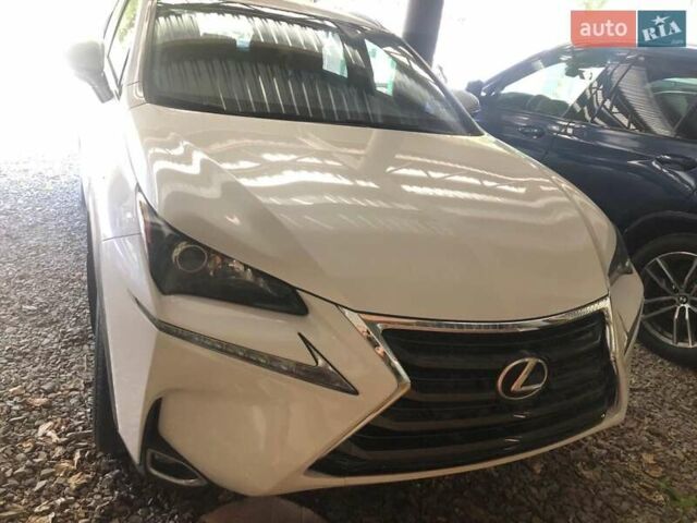 Білий Лексус НХ, об'ємом двигуна 1.99 л та пробігом 190 тис. км за 21500 $, фото 1 на Automoto.ua