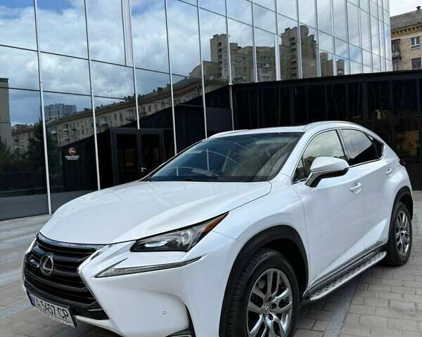 Білий Лексус НХ, об'ємом двигуна 2 л та пробігом 122 тис. км за 25900 $, фото 1 на Automoto.ua