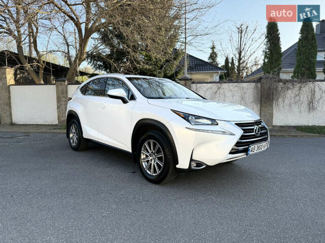 Білий Лексус НХ, об'ємом двигуна 2 л та пробігом 130 тис. км за 22000 $, фото 1 на Automoto.ua
