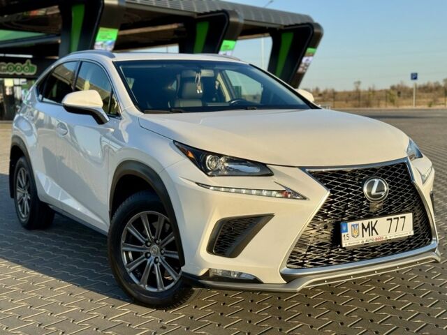 Білий Лексус НХ, об'ємом двигуна 2 л та пробігом 107 тис. км за 22500 $, фото 1 на Automoto.ua