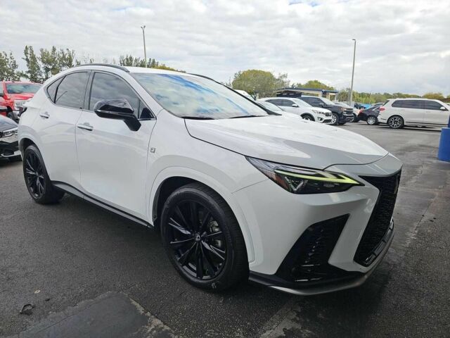 Білий Лексус НХ, об'ємом двигуна 0 л та пробігом 50 тис. км за 14000 $, фото 1 на Automoto.ua