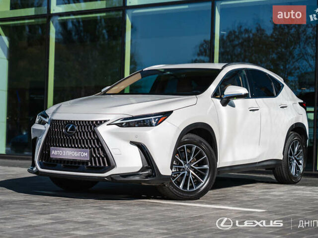 Лексус НХ 2024 у Дніпро (Дніпропетровську) на Automoto.ua Білий Лексус НХ, об'ємом двигуна 2.49 л та пробігом 14 тис. км за 57300 $, фото 1 на Automoto.ua
