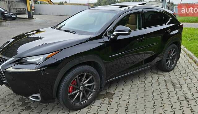 Чорний Лексус НХ, об'ємом двигуна 2 л та пробігом 170 тис. км за 24000 $, фото 1 на Automoto.ua