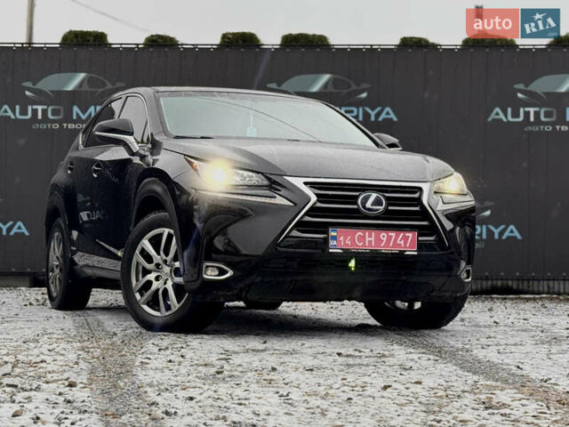 Черный Лексус НХ, объемом двигателя 2.5 л и пробегом 224 тыс. км за 24300 $, фото 1 на Automoto.ua