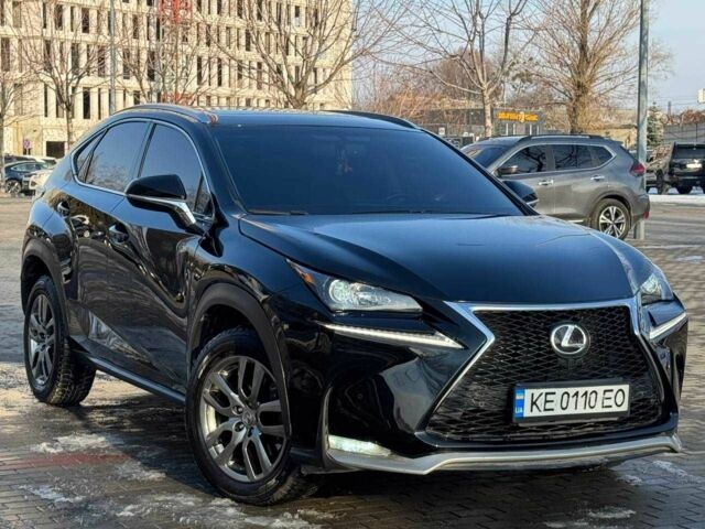 Черный Лексус НХ, объемом двигателя 2 л и пробегом 125 тыс. км за 23900 $, фото 1 на Automoto.ua