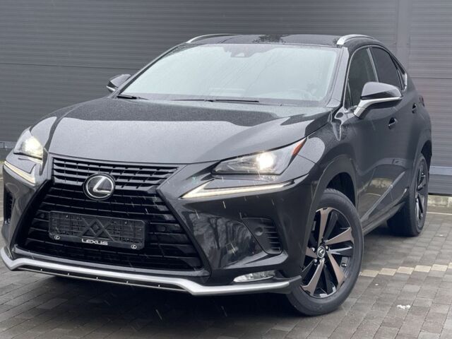 Черный Лексус НХ, объемом двигателя 2 л и пробегом 92 тыс. км за 33800 $, фото 1 на Automoto.ua