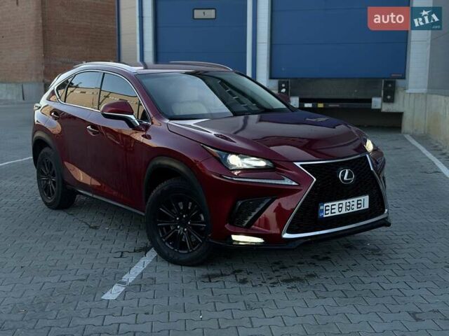 Червоний Лексус НХ, об'ємом двигуна 2 л та пробігом 99 тис. км за 22500 $, фото 1 на Automoto.ua