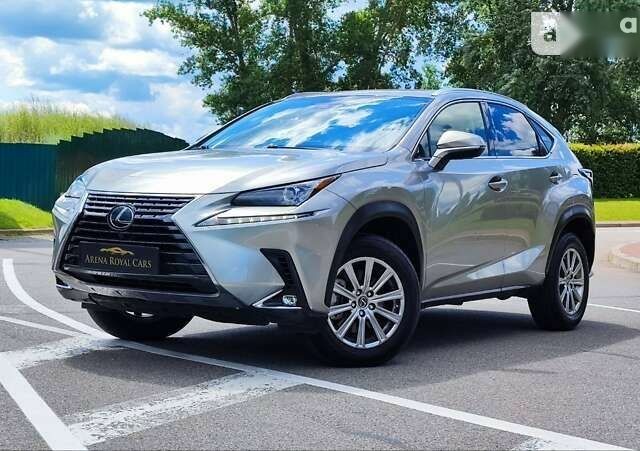 Лексус НХ, объемом двигателя 2 л и пробегом 27 тыс. км за 34500 $, фото 1 на Automoto.ua