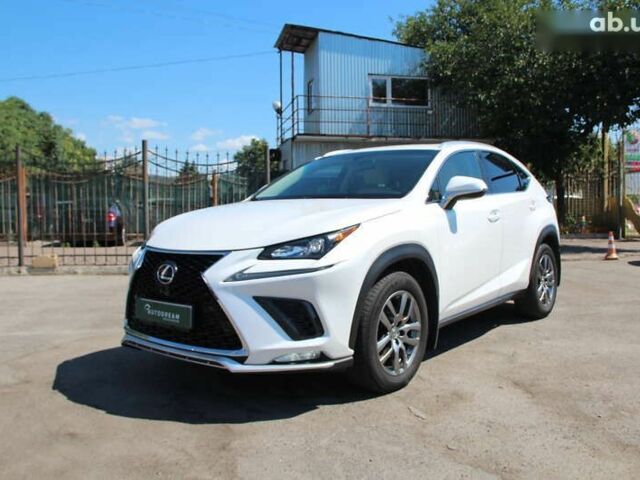 Лексус НХ, об'ємом двигуна 2 л та пробігом 130 тис. км за 23800 $, фото 1 на Automoto.ua
