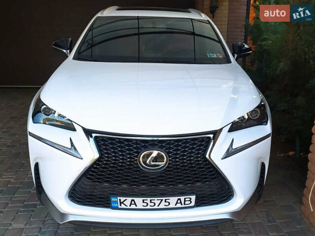 Лексус НХ, объемом двигателя 2 л и пробегом 82 тыс. км за 24999 $, фото 1 на Automoto.ua