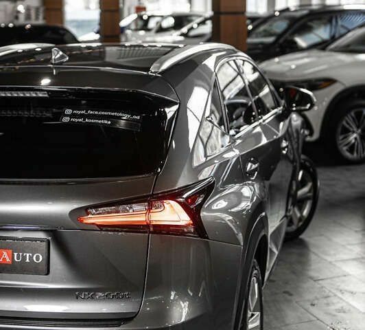 Лексус НХ, объемом двигателя 2 л и пробегом 97 тыс. км за 27300 $, фото 1 на Automoto.ua
