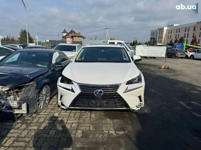 Лексус НХ, объемом двигателя 0 л и пробегом 70 тыс. км за 28500 $, фото 1 на Automoto.ua