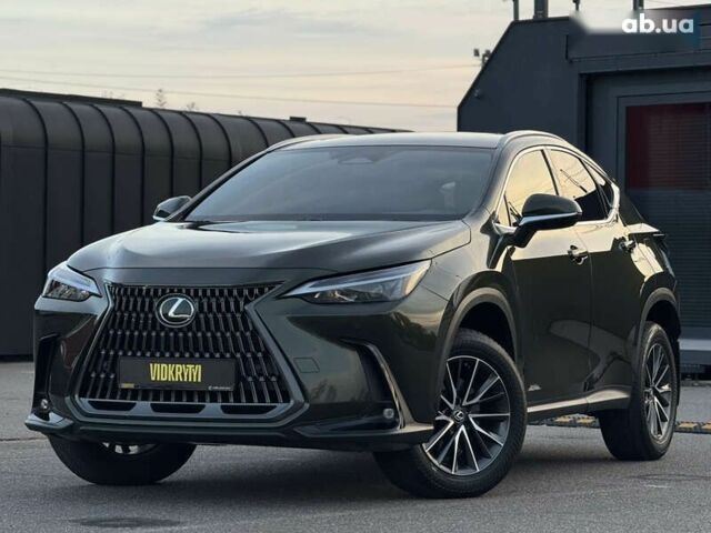 Лексус НХ, объемом двигателя 2.4 л и пробегом 98 тыс. км за 39900 $, фото 1 на Automoto.ua