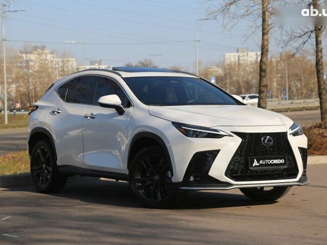 Лексус НХ, об'ємом двигуна 0 л та пробігом 17 тис. км за 71000 $, фото 1 на Automoto.ua
