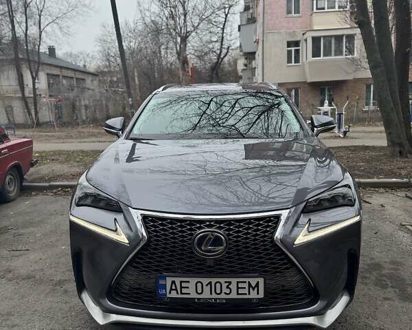 Сірий Лексус НХ, об'ємом двигуна 2.5 л та пробігом 93 тис. км за 21000 $, фото 1 на Automoto.ua