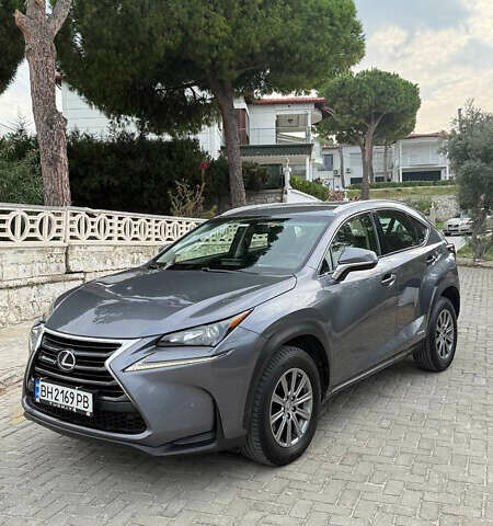 Сірий Лексус НХ, об'ємом двигуна 2.49 л та пробігом 250 тис. км за 25000 $, фото 1 на Automoto.ua
