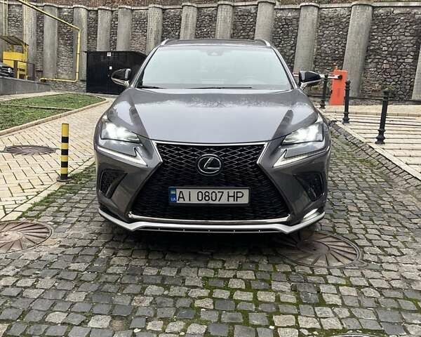 Серый Лексус НХ, объемом двигателя 2 л и пробегом 89 тыс. км за 27500 $, фото 1 на Automoto.ua