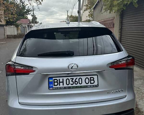 Сірий Лексус НХ, об'ємом двигуна 2 л та пробігом 50 тис. км за 27400 $, фото 1 на Automoto.ua