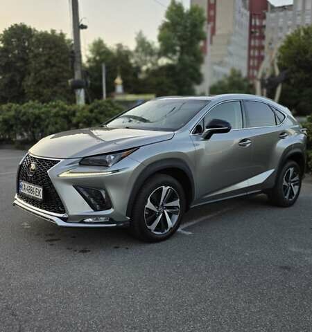 Серый Лексус НХ, объемом двигателя 2 л и пробегом 51 тыс. км за 26400 $, фото 1 на Automoto.ua