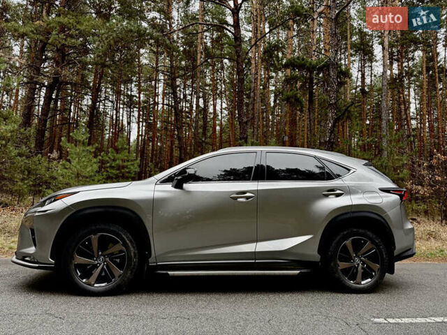 Сірий Лексус НХ, об'ємом двигуна 1.99 л та пробігом 94 тис. км за 32500 $, фото 1 на Automoto.ua