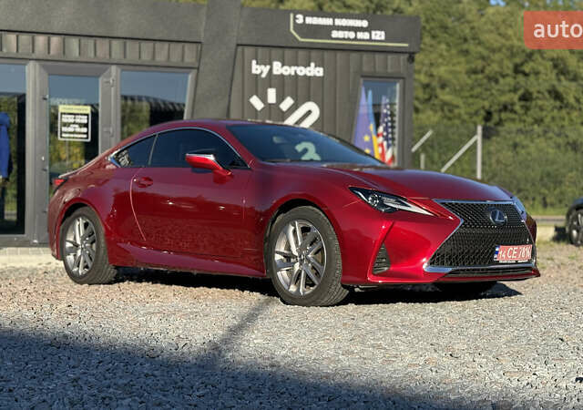 Лексус РС 2018 в Львове на Automoto.ua Красный Лексус РС, объемом двигателя 2 л и пробегом 52 тыс. км за 20500 $, фото 1 на Automoto.ua