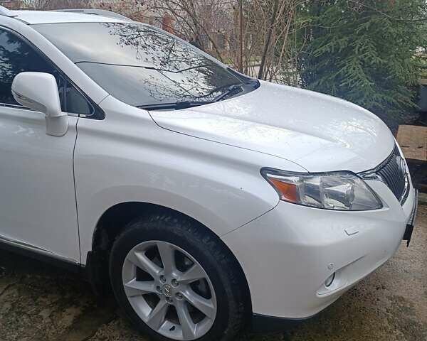 Белый Лексус РХ, объемом двигателя 3.46 л и пробегом 190 тыс. км за 16400 $, фото 1 на Automoto.ua