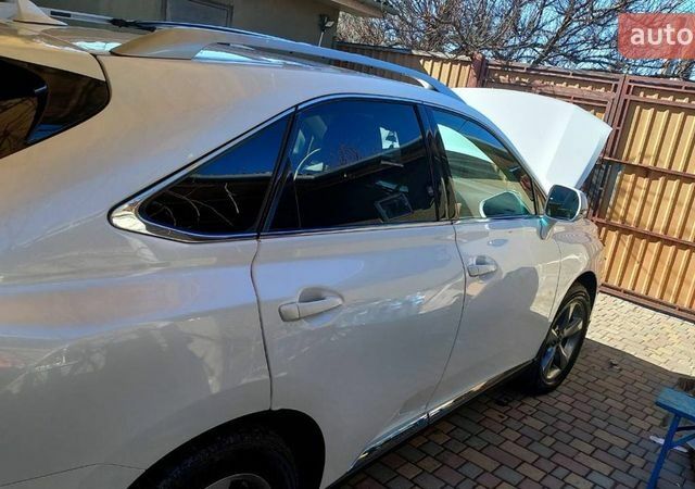 Білий Лексус РХ, об'ємом двигуна 3.5 л та пробігом 250 тис. км за 16500 $, фото 1 на Automoto.ua