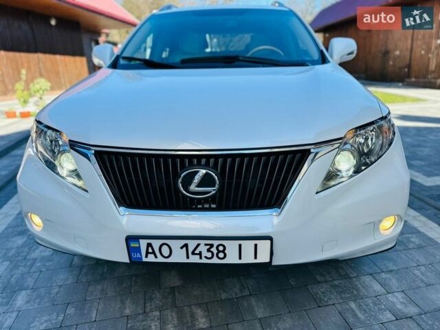 Белый Лексус РХ, объемом двигателя 3.46 л и пробегом 175 тыс. км за 15600 $, фото 1 на Automoto.ua
