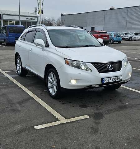 Белый Лексус РХ, объемом двигателя 3.46 л и пробегом 118 тыс. км за 19500 $, фото 1 на Automoto.ua