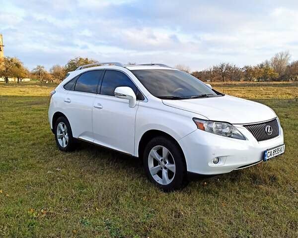 Белый Лексус РХ, объемом двигателя 3.46 л и пробегом 198 тыс. км за 17000 $, фото 1 на Automoto.ua