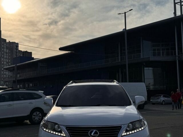 Білий Лексус РХ, об'ємом двигуна 3.5 л та пробігом 235 тис. км за 17500 $, фото 1 на Automoto.ua