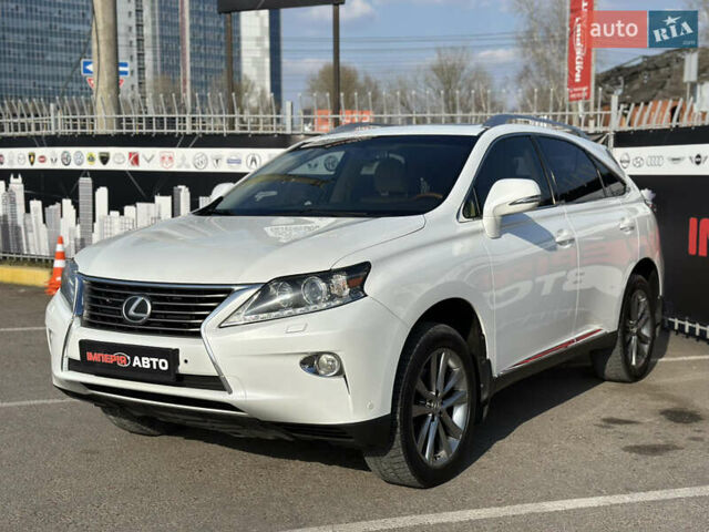 Белый Лексус РХ, объемом двигателя 3.46 л и пробегом 238 тыс. км за 21900 $, фото 1 на Automoto.ua