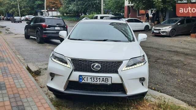 Белый Лексус РХ, объемом двигателя 3.46 л и пробегом 127 тыс. км за 17000 $, фото 1 на Automoto.ua