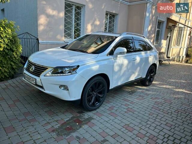 Белый Лексус РХ, объемом двигателя 3.46 л и пробегом 170 тыс. км за 30000 $, фото 1 на Automoto.ua