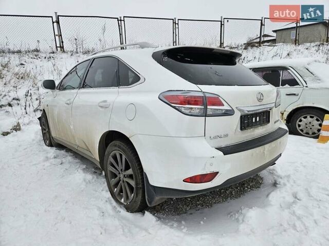 Белый Лексус РХ, объемом двигателя 3.5 л и пробегом 164 тыс. км за 10500 $, фото 1 на Automoto.ua