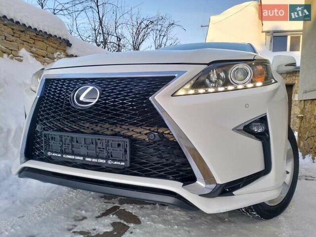 Белый Лексус РХ, объемом двигателя 3.5 л и пробегом 171 тыс. км за 24800 $, фото 1 на Automoto.ua