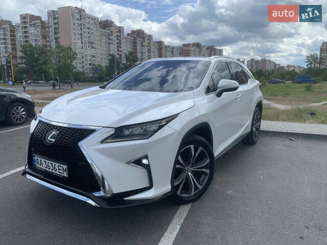 Белый Лексус РХ, объемом двигателя 3.46 л и пробегом 170 тыс. км за 32900 $, фото 1 на Automoto.ua