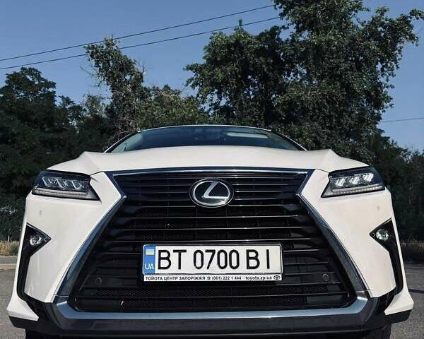 Білий Лексус РХ, об'ємом двигуна 2 л та пробігом 77 тис. км за 33000 $, фото 1 на Automoto.ua