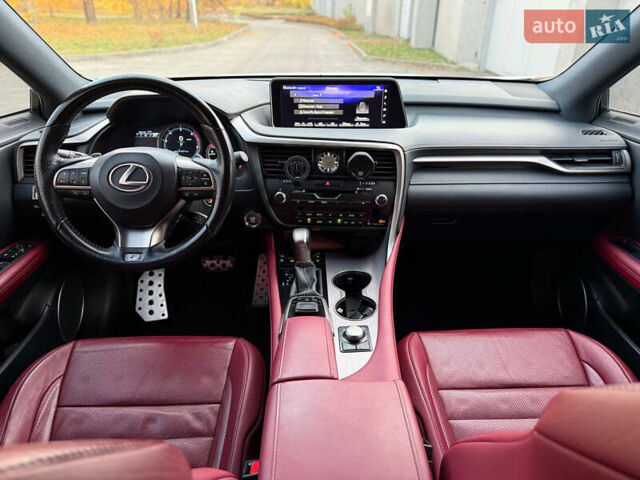 Білий Лексус РХ, об'ємом двигуна 2 л та пробігом 92 тис. км за 33499 $, фото 1 на Automoto.ua