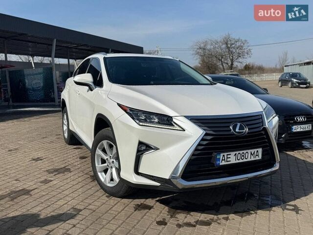 Білий Лексус РХ, об'ємом двигуна 2 л та пробігом 130 тис. км за 27500 $, фото 1 на Automoto.ua